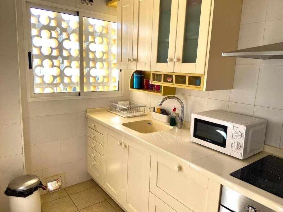 Apartamento Sea View By Solymar Holiday Торре-дель-Мар Екстер'єр фото