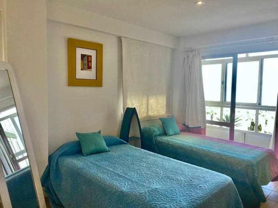 Apartamento Sea View By Solymar Holiday Торре-дель-Мар Екстер'єр фото