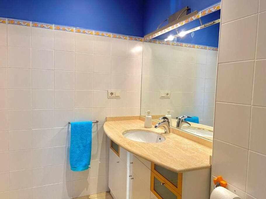 Apartamento Sea View By Solymar Holiday Торре-дель-Мар Екстер'єр фото